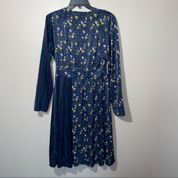 Halogen Two Print Long Sleeve Wrap Dress Size 8 - Picture 8 of 8